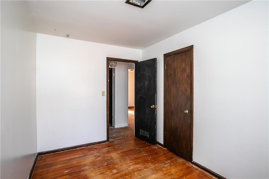 4001 NE 50th Street — photo 28