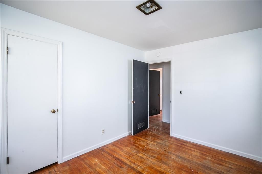 4001 NE 50th Street — photo 30