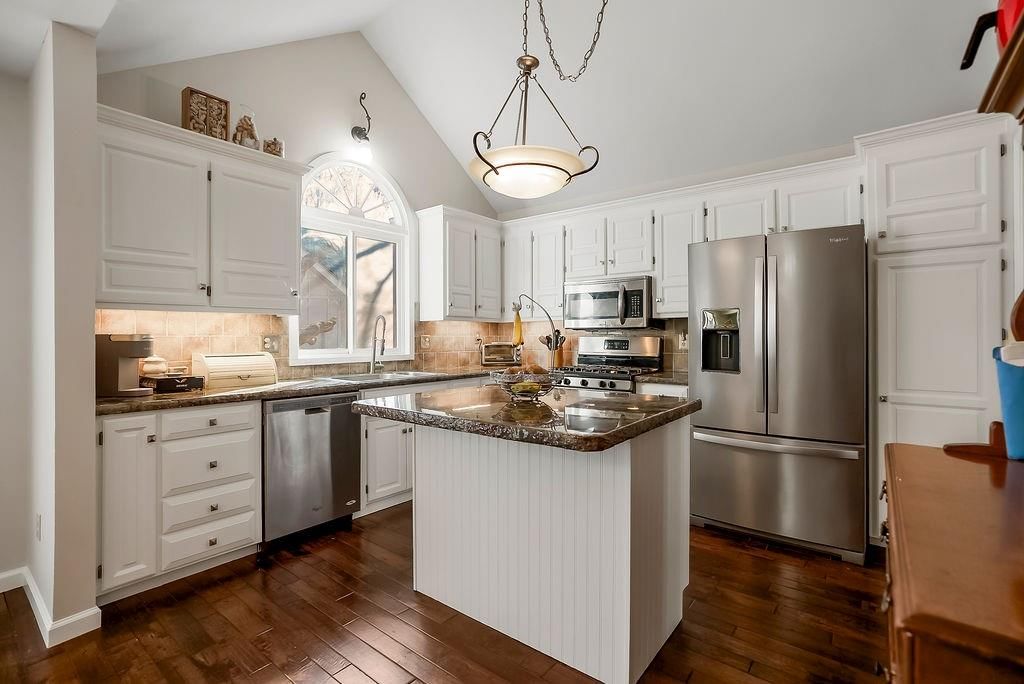 11951 Slater Street — photo 8