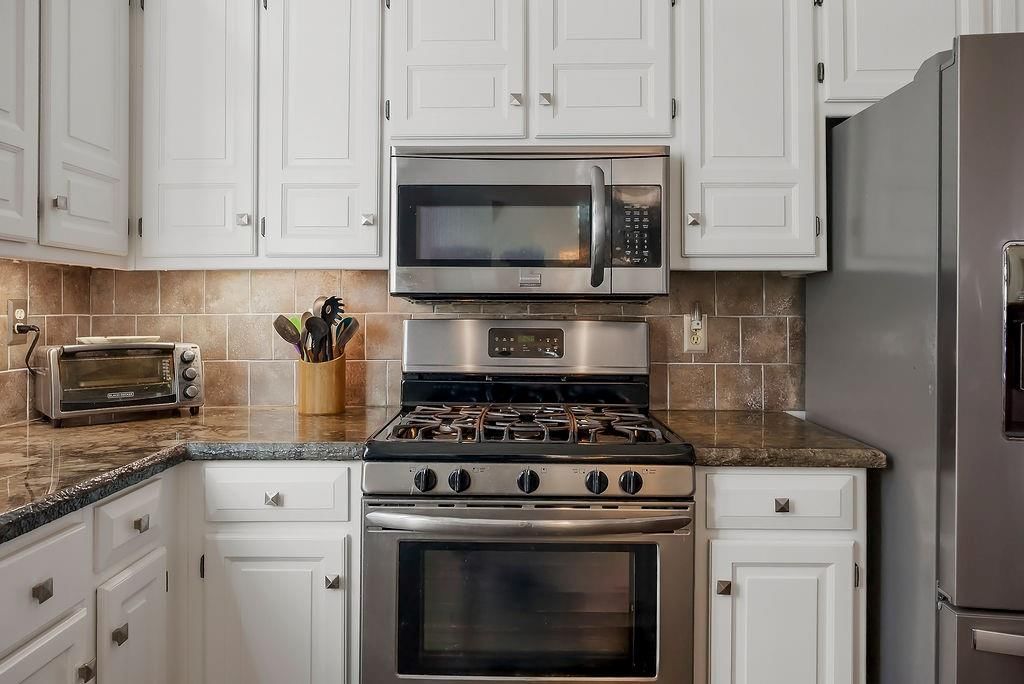 11951 Slater Street — photo 9
