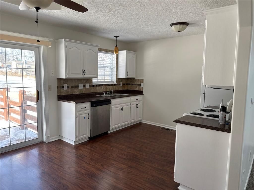 5734 NE Barnes Avenue — photo 3