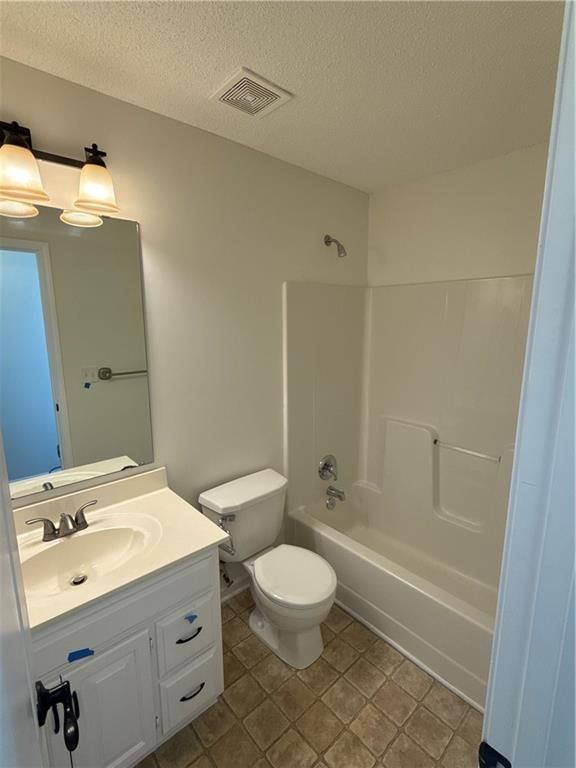 5734 NE Barnes Avenue — photo 8