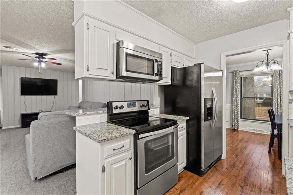 2304 NW 5th Street — photo 7