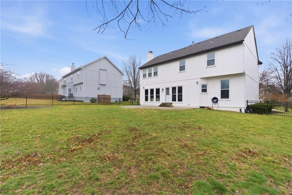 8301 W 144th Street — photo 33