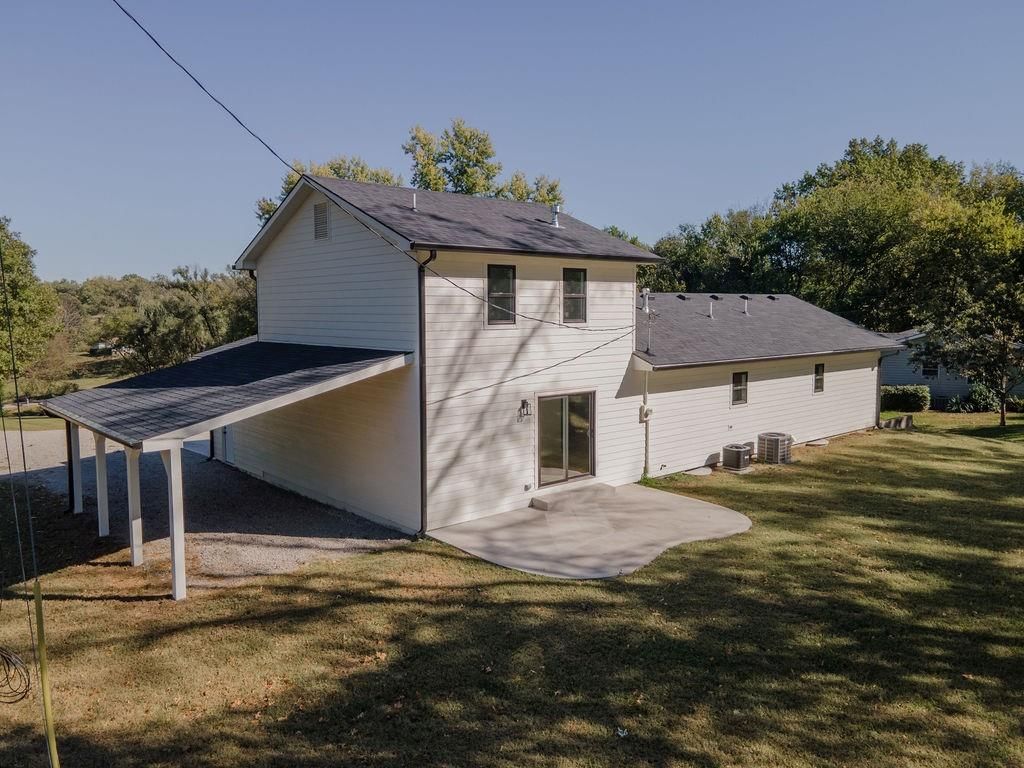 621 Monroe Street — photo 8