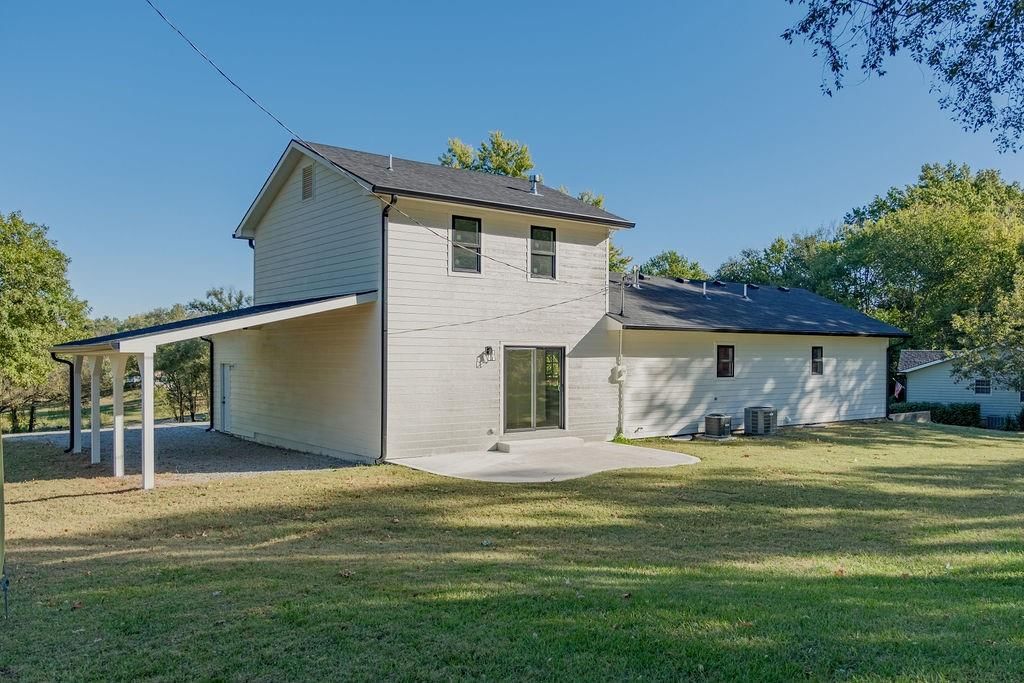 621 Monroe Street — photo 19