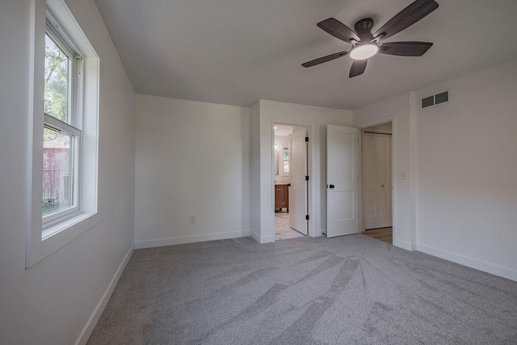 621 Monroe Street — photo 40