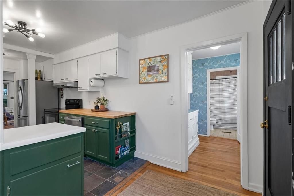 5701 Oak Street — photo 11