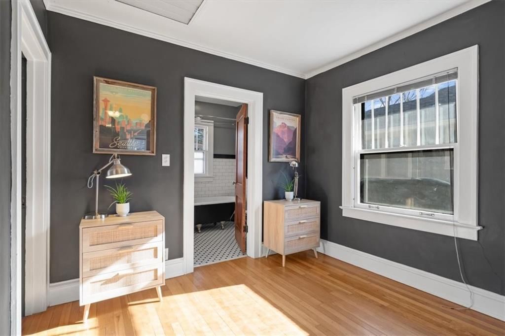 5701 Oak Street — photo 17