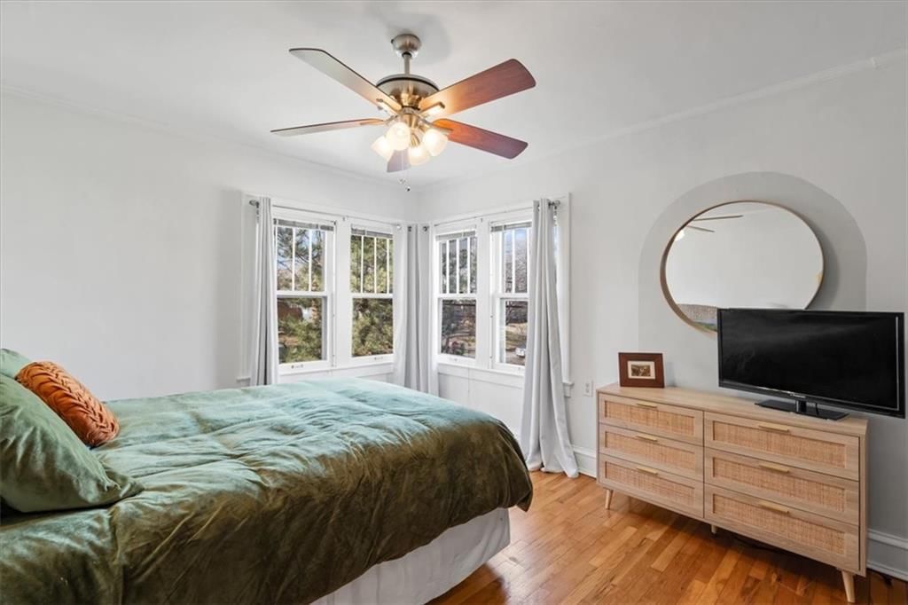 5701 Oak Street — photo 19