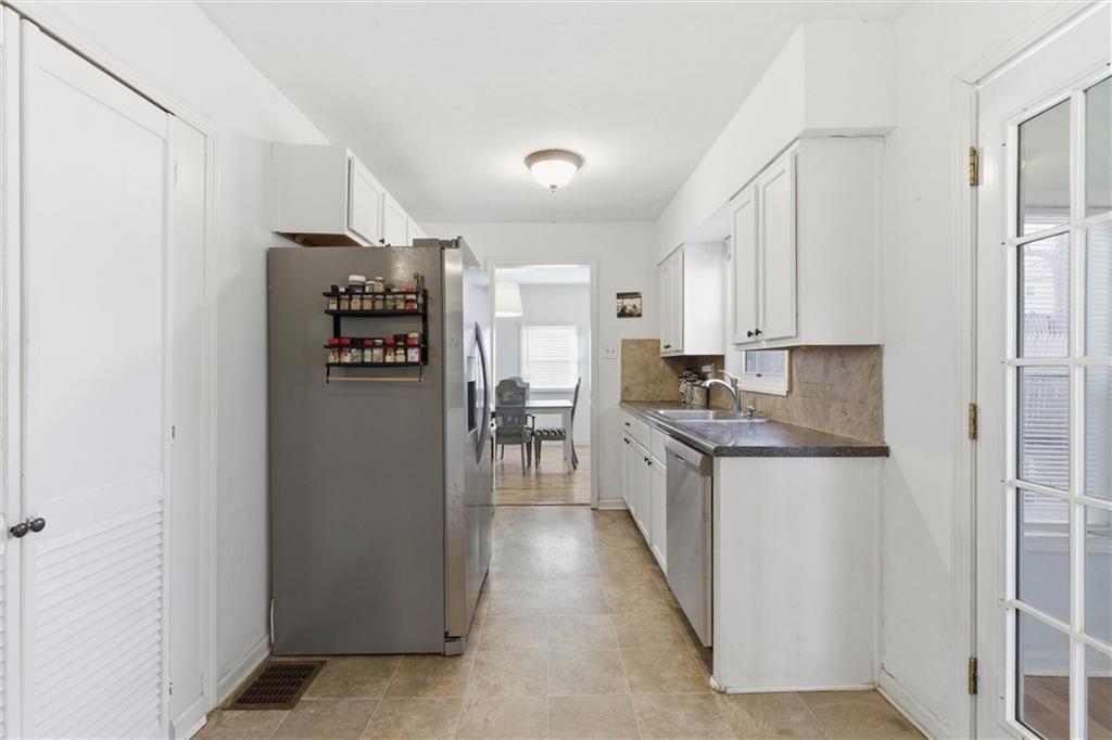 2208 NE 56th Terrace — photo 16