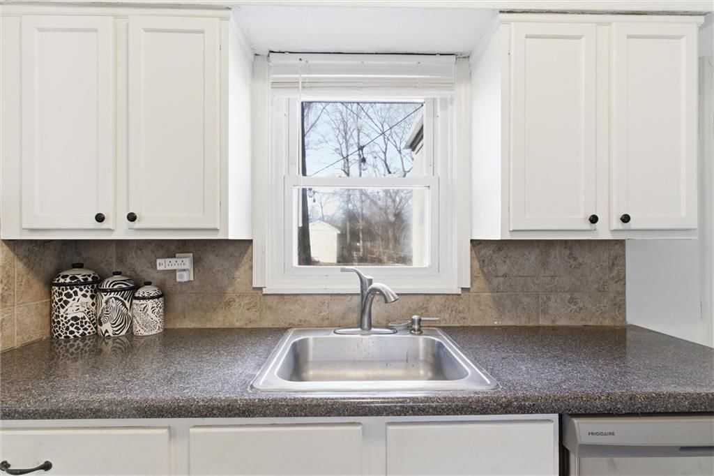 2208 NE 56th Terrace — photo 19