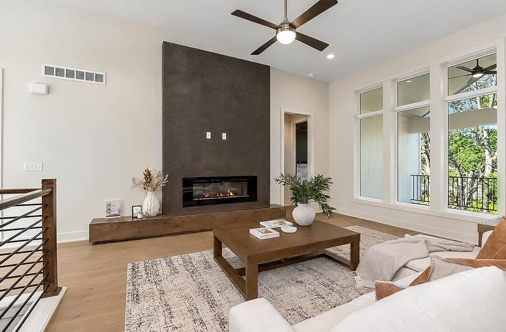 Photo 6 of 42 - 4218 NW 77th Terrace, Kansas City, MO 64151