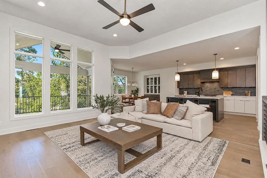 Photo 7 of 42 - 4218 NW 77th Terrace, Kansas City, MO 64151
