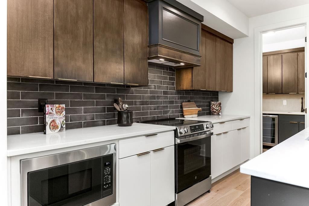 Photo 9 of 42 - 4218 NW 77th Terrace, Kansas City, MO 64151