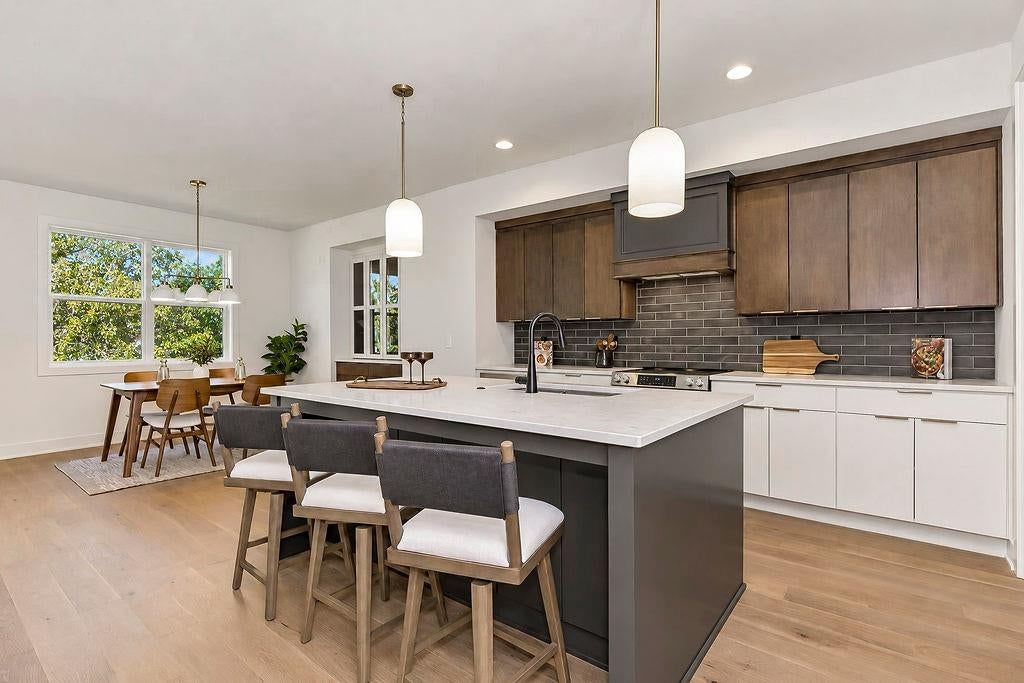 Photo 10 of 42 - 4218 NW 77th Terrace, Kansas City, MO 64151
