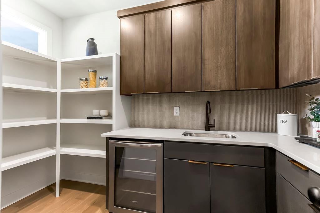 Photo 18 of 42 - 4218 NW 77th Terrace, Kansas City, MO 64151