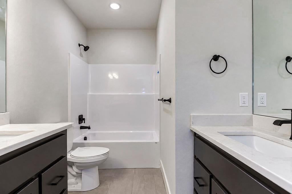 Photo 34 of 42 - 4218 NW 77th Terrace, Kansas City, MO 64151