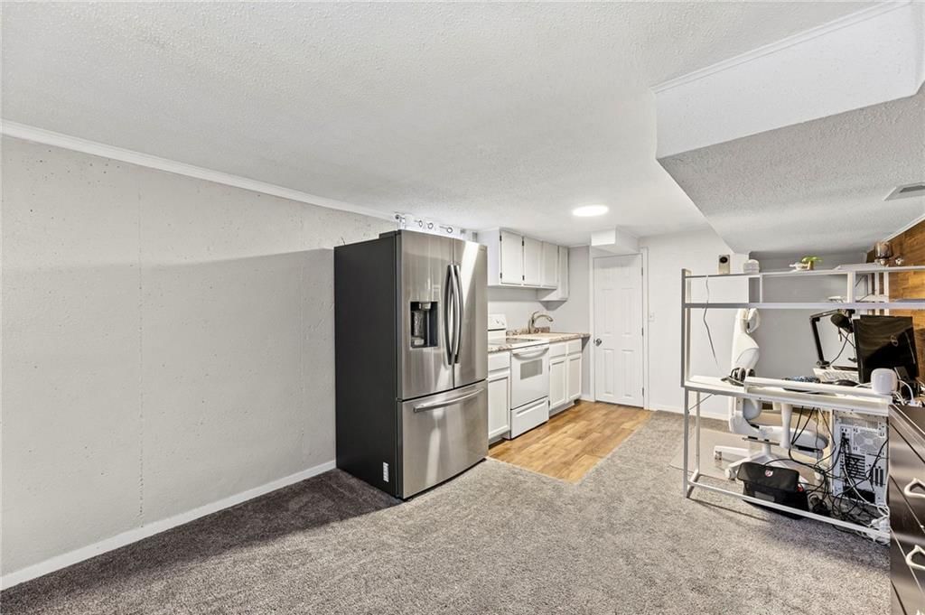 16704 Bradley Avenue — photo 25