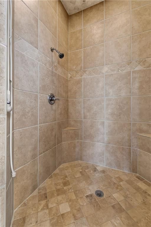 9636 Cailler Drive — photo 64