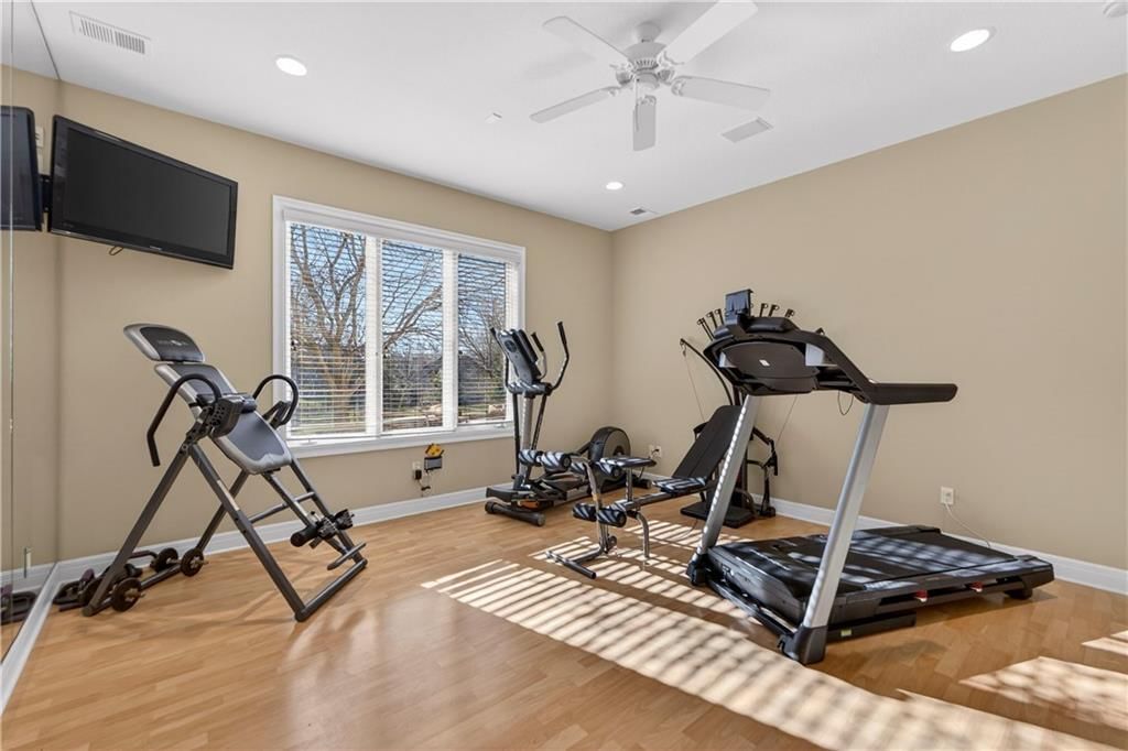 9636 Cailler Drive — photo 78