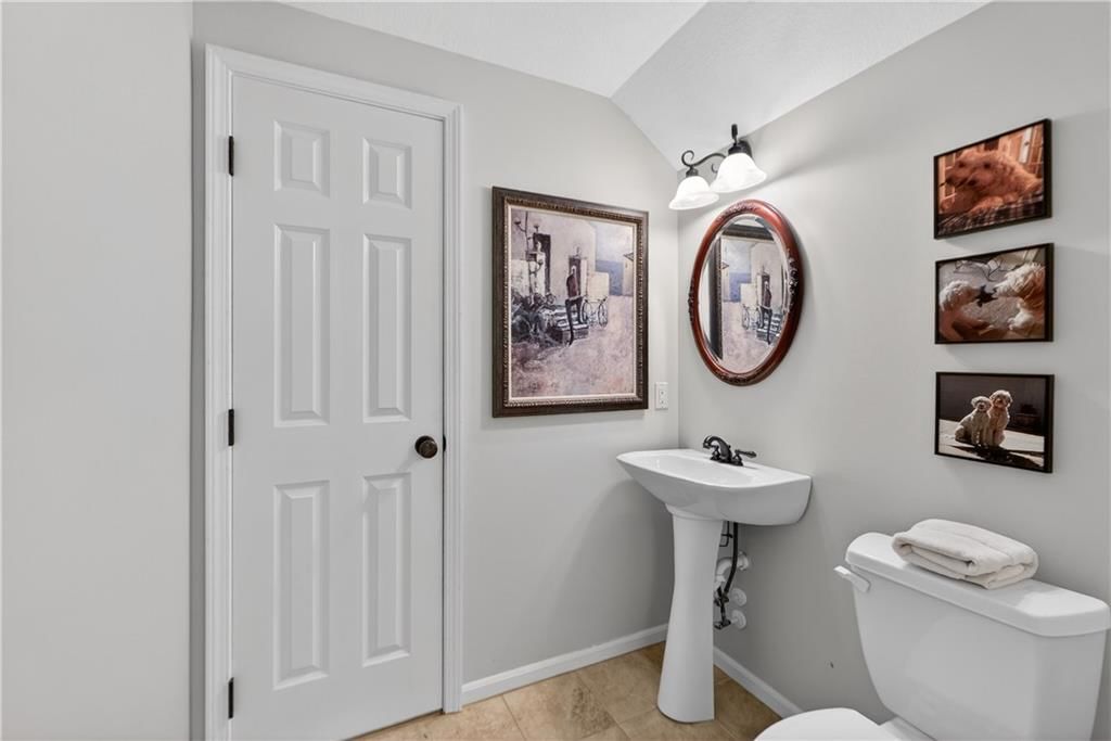 9636 Cailler Drive — photo 92