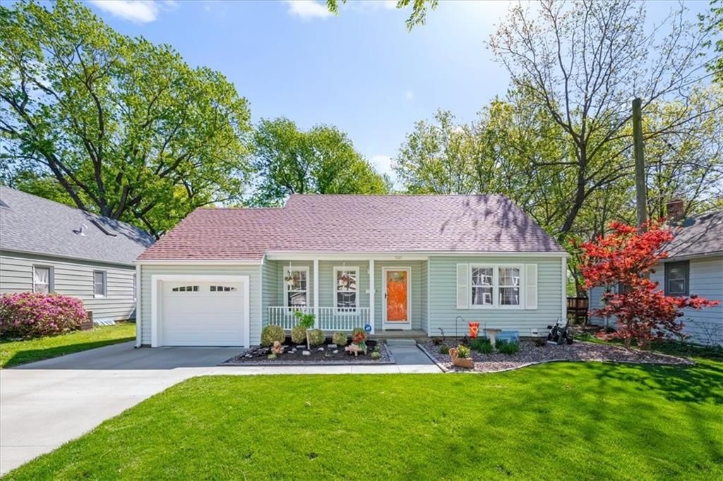 5321 Walmer Street, Mission, KS