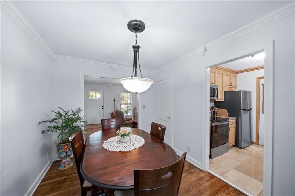 5321 Walmer Street — photo 7