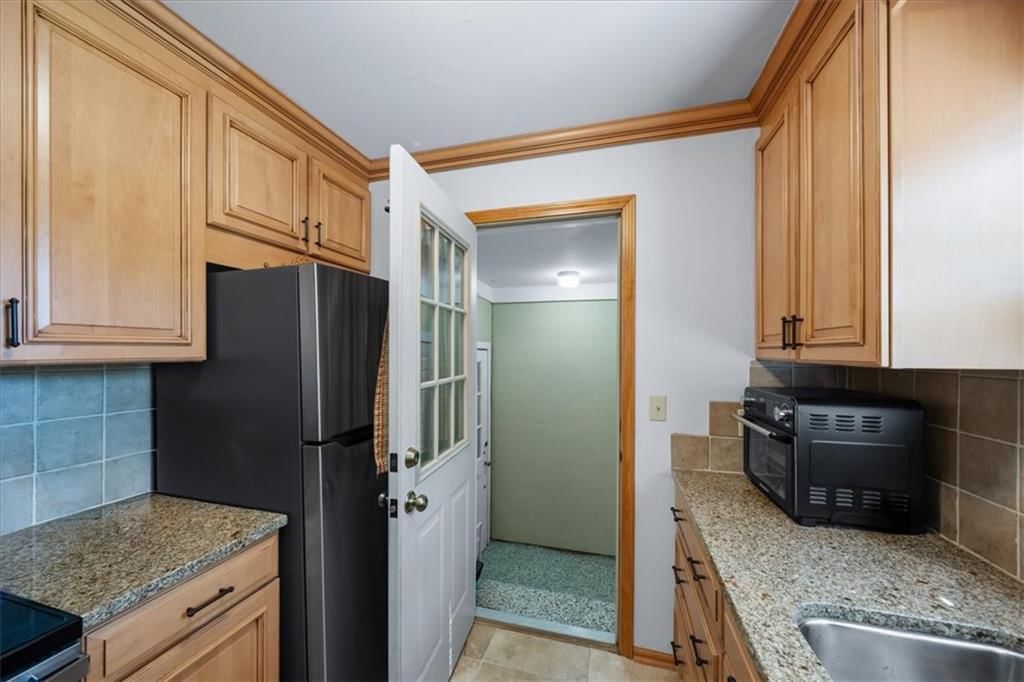 5321 Walmer Street — photo 12
