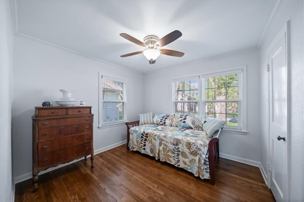 5321 Walmer Street — photo 18