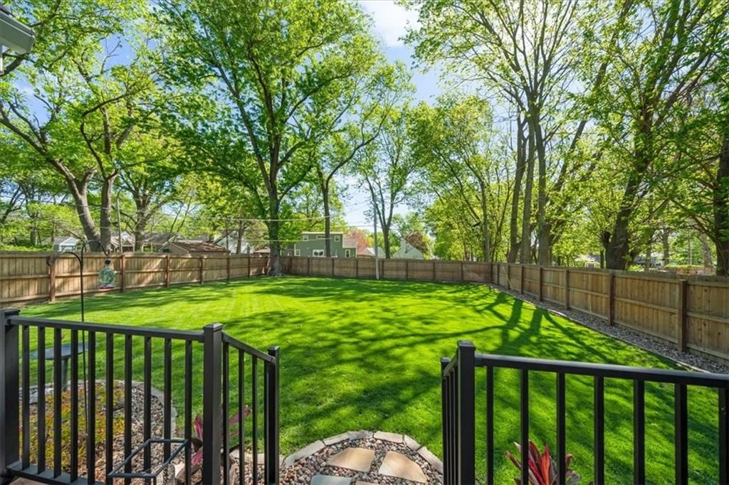 5321 Walmer Street — photo 26