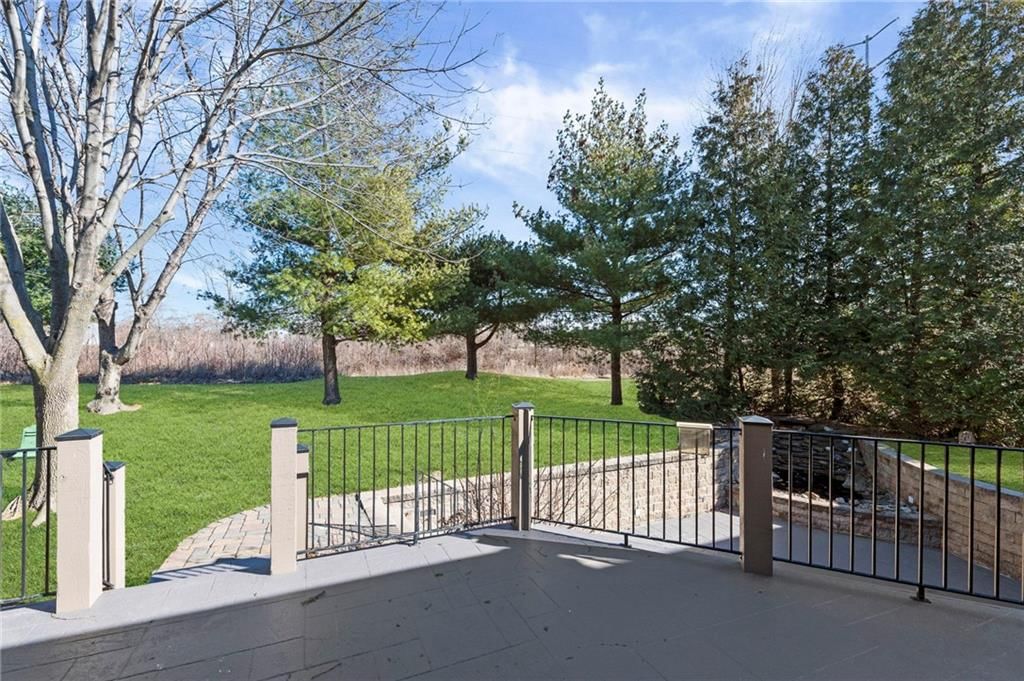 10321 N Revere Avenue — photo 12