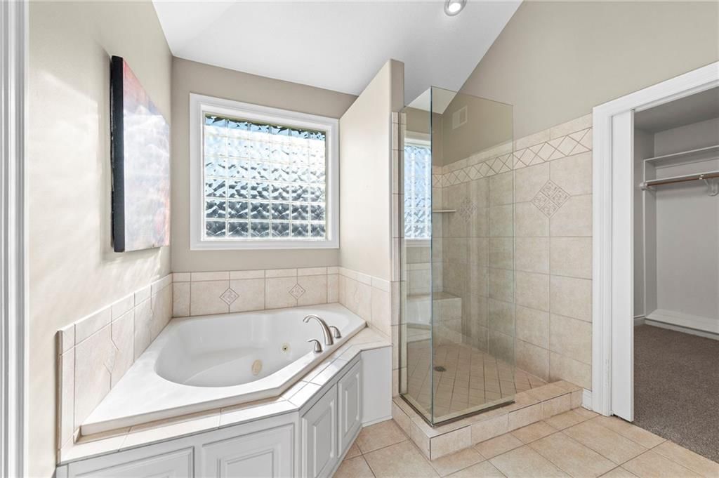 10321 N Revere Avenue — photo 32