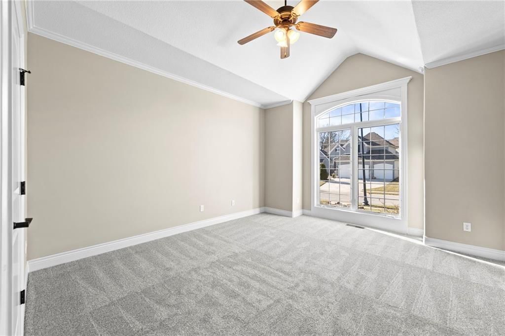 10321 N Revere Avenue — photo 38