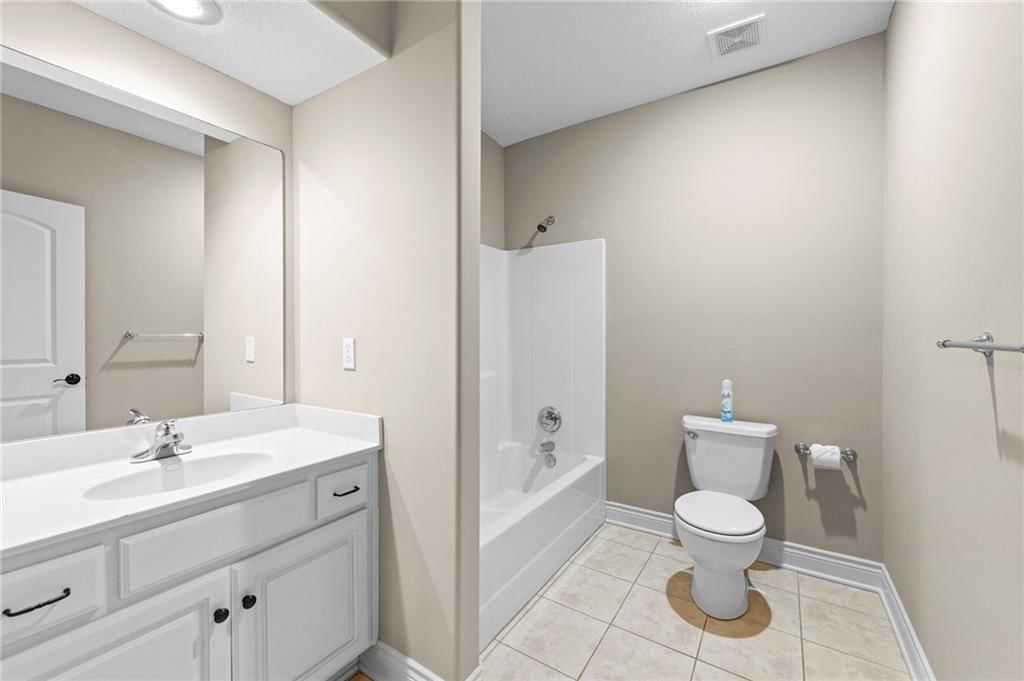 10321 N Revere Avenue — photo 45