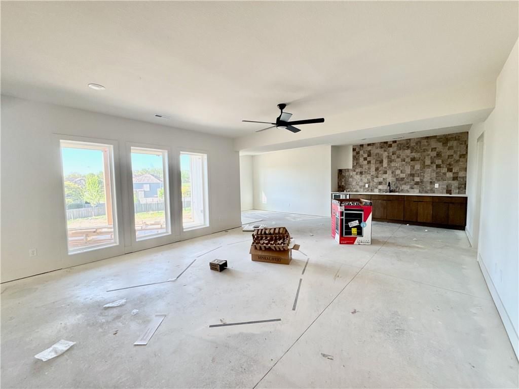 4101 NW 77th Terrace — photo 5