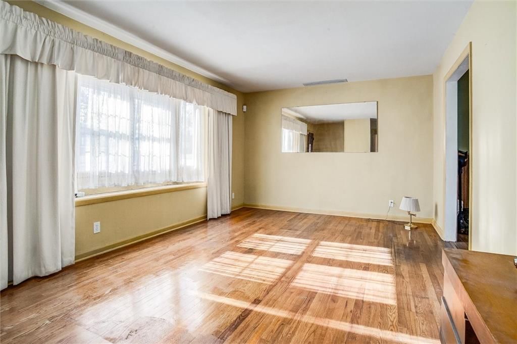 11224 W 66th Terrace — photo 5