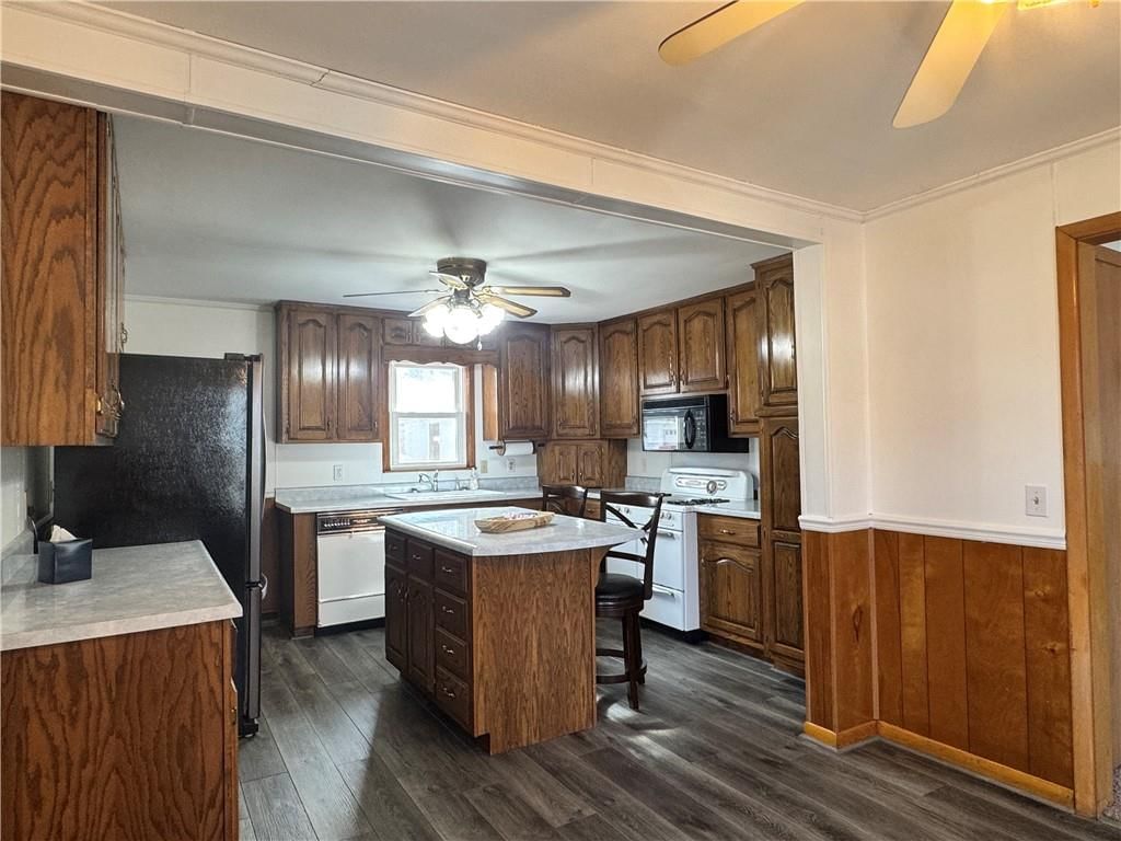 433 E 3rd Street — photo 11