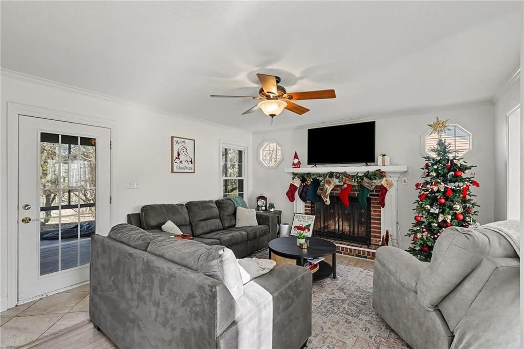 722 Deerfield Street — photo 4