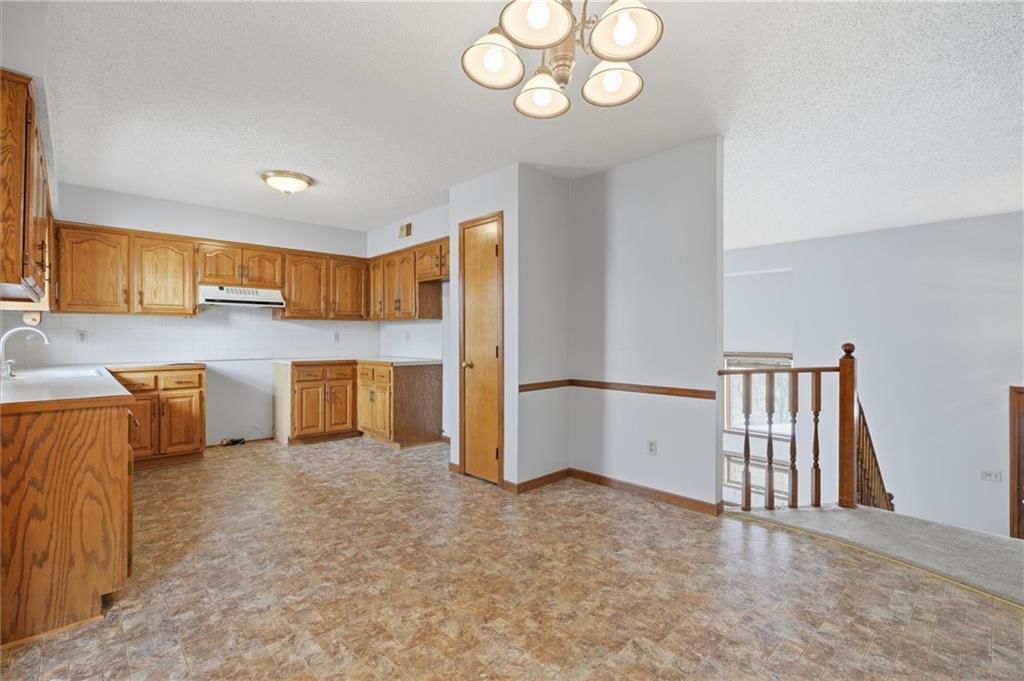 100 Lakeland Drive — photo 14