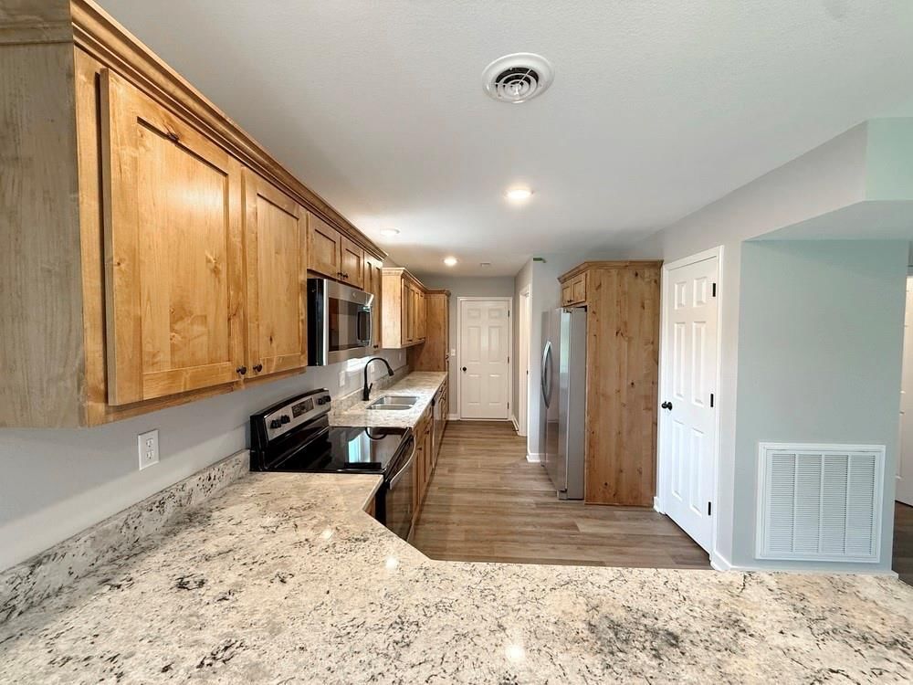 1712 S Jackson Street — photo 12