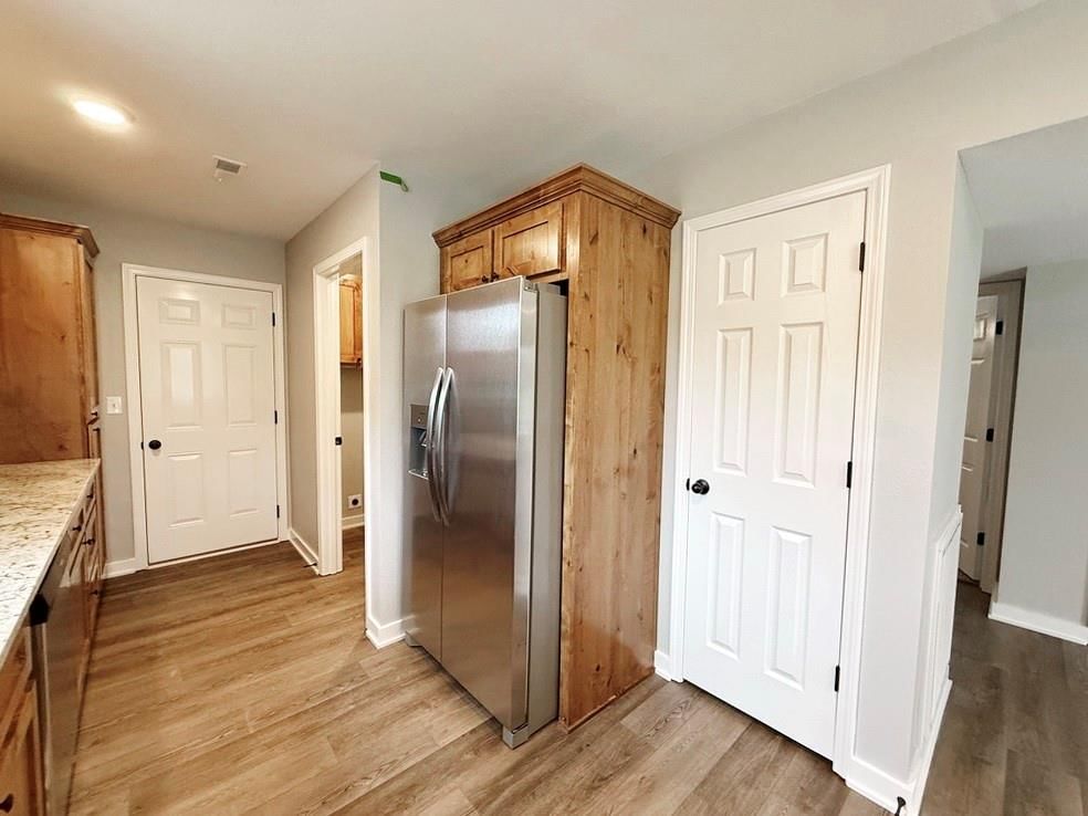 1712 S Jackson Street — photo 16