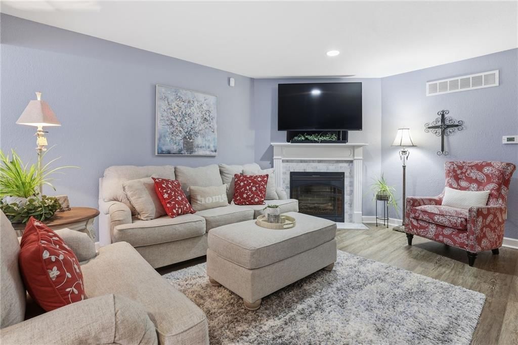 21089 Millridge Street — photo 5