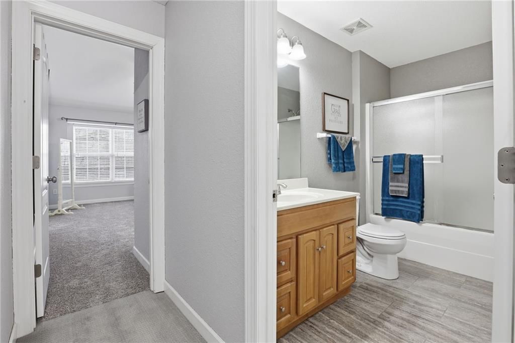 21089 Millridge Street — photo 14