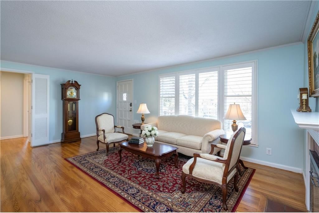 7475 Village Drive — photo 4