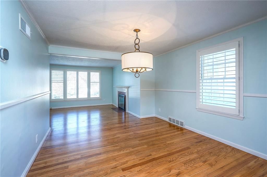 7475 Village Drive — photo 11