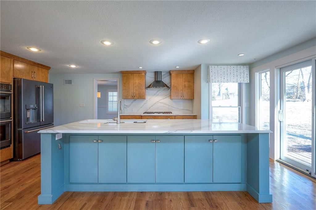 7475 Village Drive — photo 14
