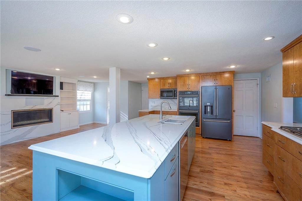 7475 Village Drive — photo 17