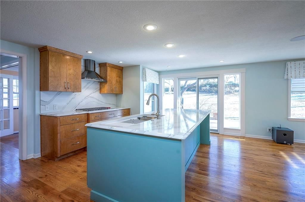 7475 Village Drive — photo 22