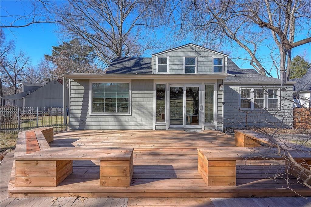 7475 Village Drive — photo 29